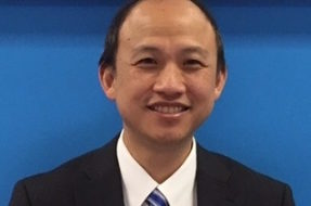 Dr George Lau